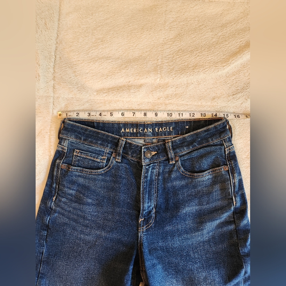 -SOLD- American Eagle Jeans Womens Size 8 Stretch Mom Jean Dark Wash - Picture 5 of 9